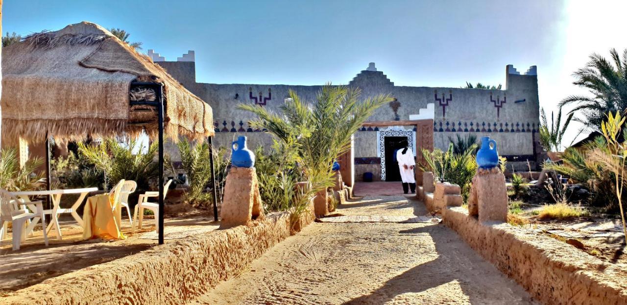 מחמיד Kasbah Les Alizes Du Desert מראה חיצוני תמונה