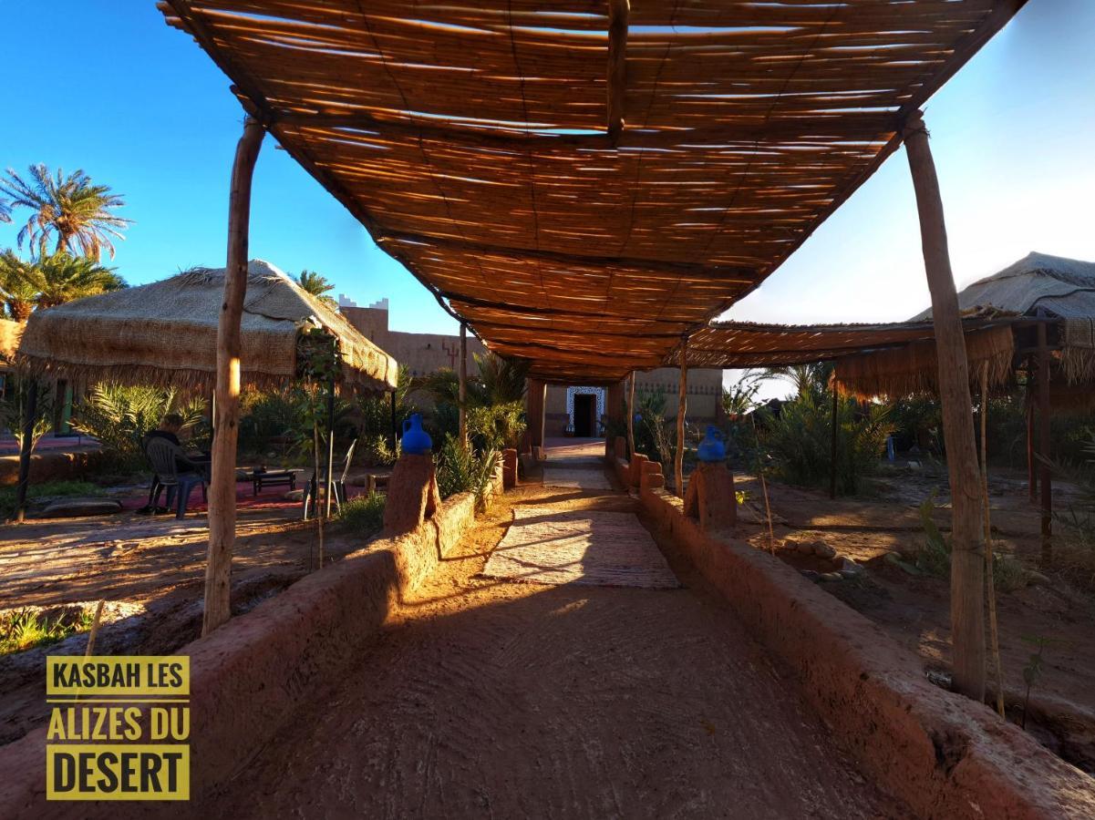 מחמיד Kasbah Les Alizes Du Desert מראה חיצוני תמונה
