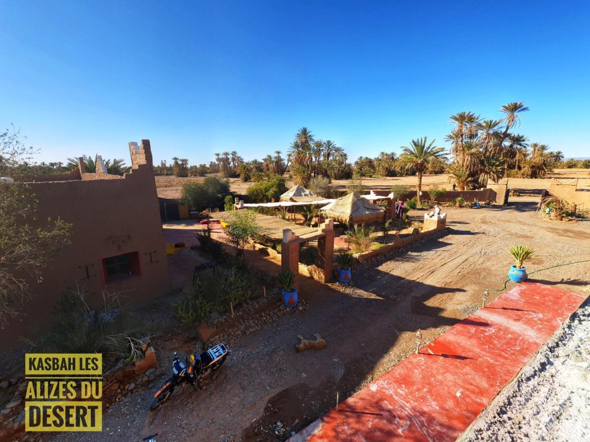 מחמיד Kasbah Les Alizes Du Desert מראה חיצוני תמונה